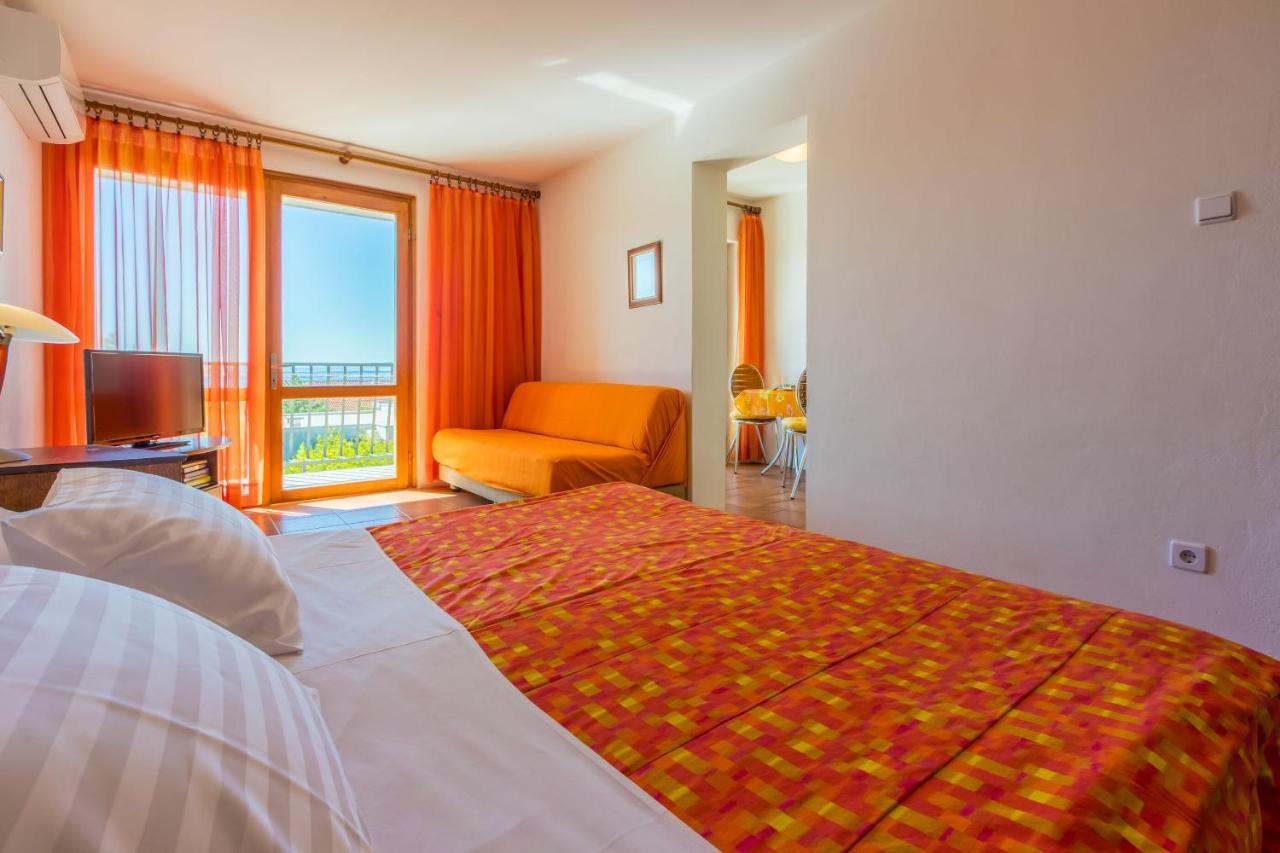 Apartments Loncaric Криквеница Екстериор снимка