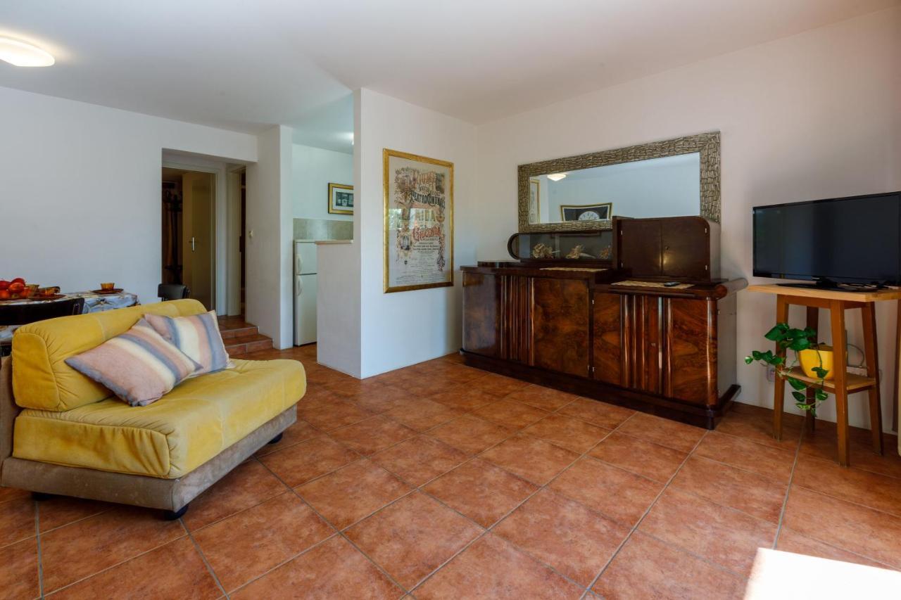 Apartments Loncaric Криквеница Екстериор снимка