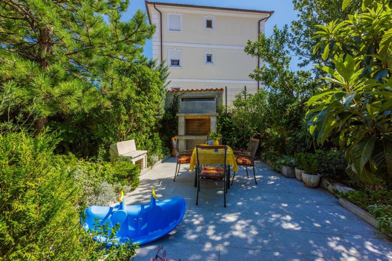 Apartments Loncaric Криквеница Екстериор снимка